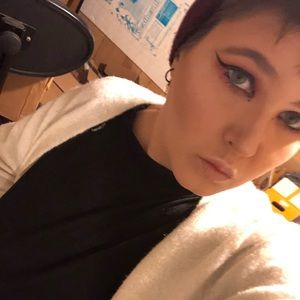 Meet your Posher, Sam